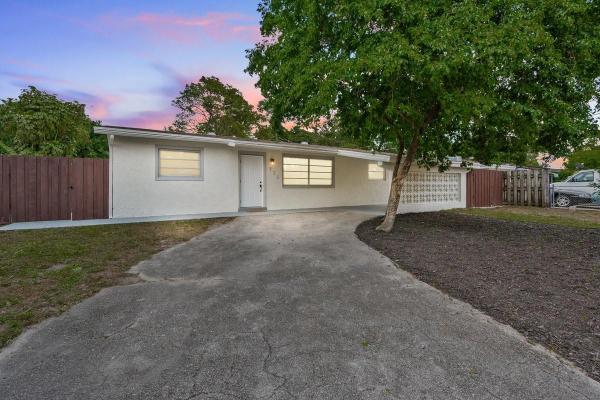 Grandway Acres, 771 S 62nd Ave, Hollywood, Florida 33023, image 1