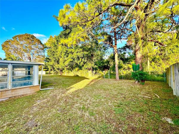 Lakes Of Lantana, 5082 Ouachita Dr, Lake Worth, Florida 33467, image 2