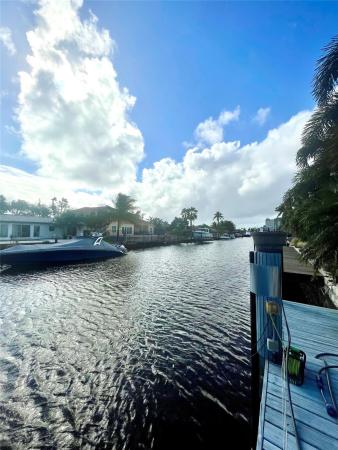 Pompano Isles, 2436 SE 9th St, Pompano Beach, Florida 33062, image 1