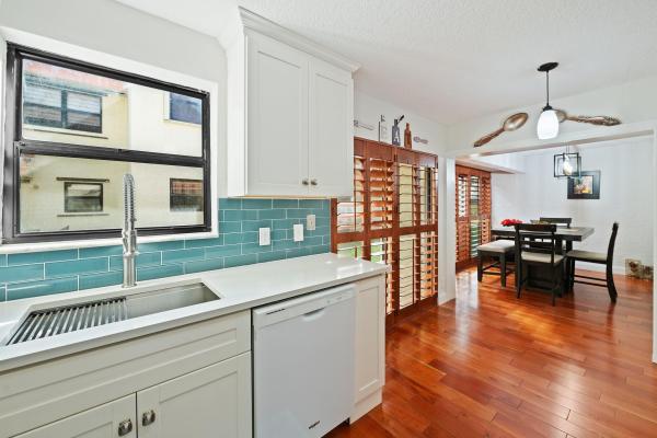 Emerald Oaks, 3402 Emerald Oaks Dr #802, Hollywood, Florida 33021, image 2