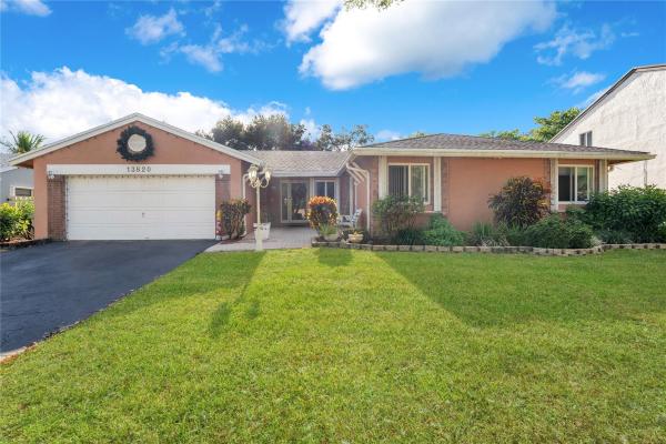 Blue Ridge, 13820 Roanoke St, Davie, Florida 33325, image 1