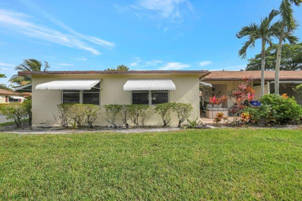 Country Manors, 502 Sandpiper Cir, Delray Beach, Florida 33445, image 1