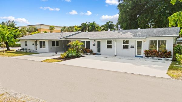 Lake Ridge, 1314-1318 NE 11th St, Fort Lauderdale, Florida 33304, image 1