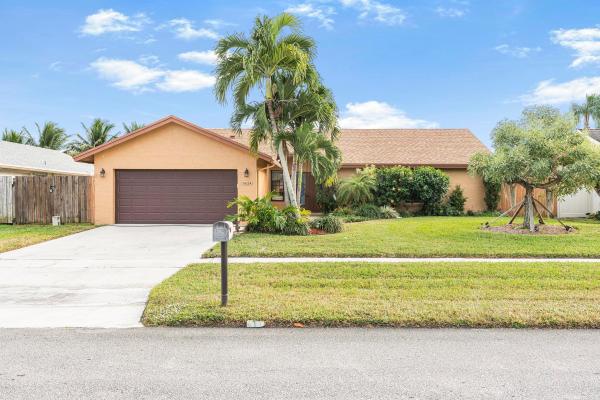 American Homes At Southwind Lakes, 9624 Lancaster Pl, Boca Raton, Florida 33434, image 1