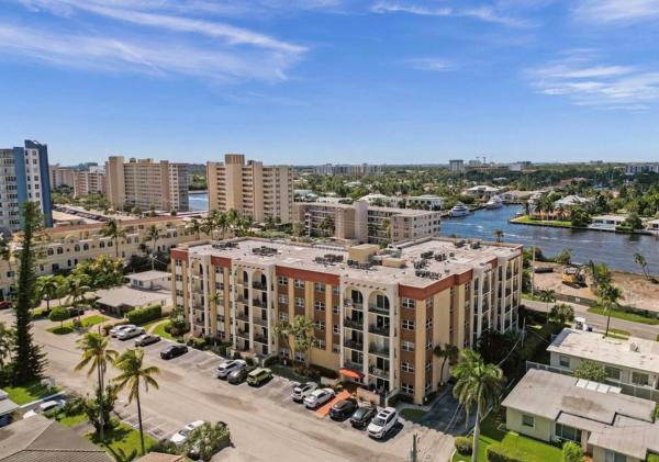 Lado Del Rio, 400 N Riverside Dr #202, Pompano Beach, Florida 33062, image 1