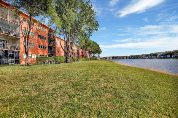 Plymouth At Century Village, 701 SW 141st Ave #114 R, Pembroke Pines, Florida 33027, image 1