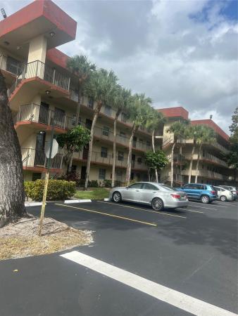 Cypress Chase North, 3341 NW 47th Ter #104, Lauderdale Lakes, Florida 33319, image 1
