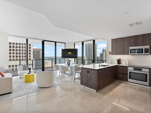 Reach Brickell City Centre, 68 SE 6th St #3201, Miami, Florida 33131, image 1