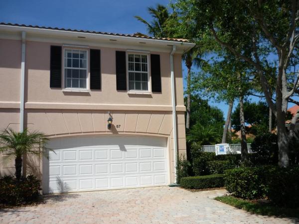 Tequesta Oaks, 87 Live Oak Cir, Tequesta, Florida 33469, image 1