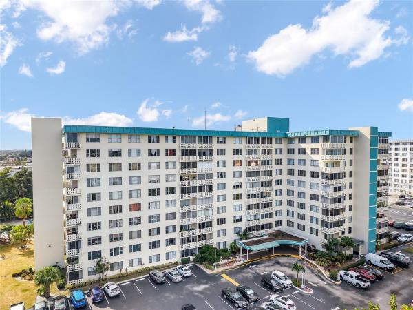 Hillcrest, 4330 Hillcrest Dr #419, Hollywood, Florida 33021, image 1