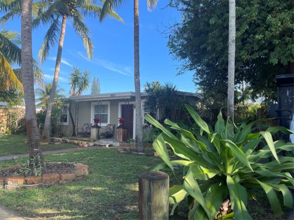 Pompano Beach Highlands, 4870 NE 15th Ave, Pompano Beach, Florida 33064, image 1