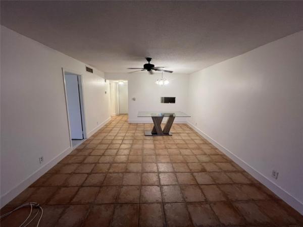 Danians North, 600 NE 2nd St #107, Dania Beach, Florida 33004, image 1