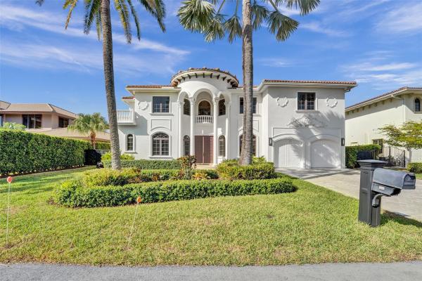 Golden Isles, 642 E Palm Dr, Hallandale Beach, Florida 33009, image 1