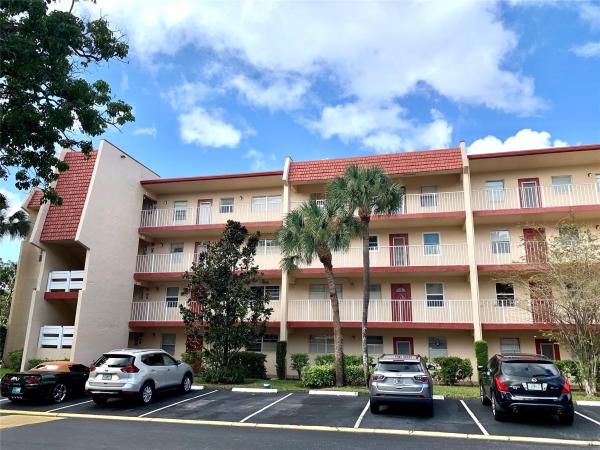 Oriole Golf & Tennis Club 2, 1035 Country Club Dr #204, Margate, Florida 33063, image 1