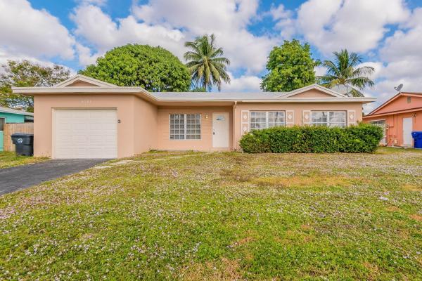 North Lauderdale Estates, 6701 Blvd Of Champions, North Lauderdale, Florida 33068, image 1