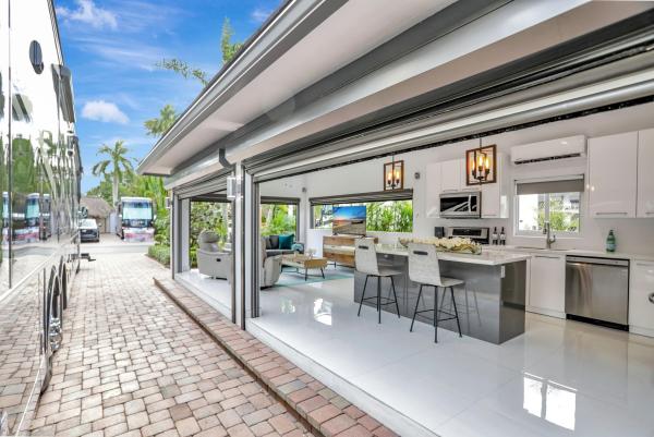 295 N Cortez Dr #295, Pompano Beach, Florida 33068, image 1