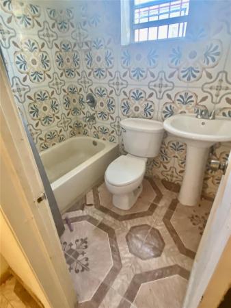 North Miami Estates, 1431 NW 43rd St, Miami, Florida 33142, image 1