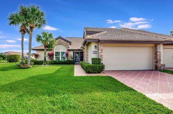 Hampton At Aberdeen, 8224 Cassia Dr, Boynton Beach, Florida 33472, image 1