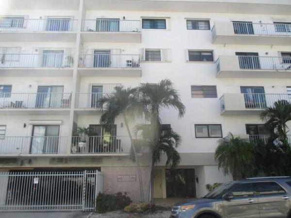 Beach Plaza South, 2939 Indian Creek Dr #403, Miami Beach, Florida 33140, image 3
