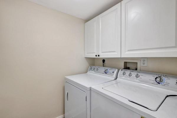 Huntington Lakes 1, 14460 Strathmore Ln #807, Delray Beach, Florida 33446, image 1