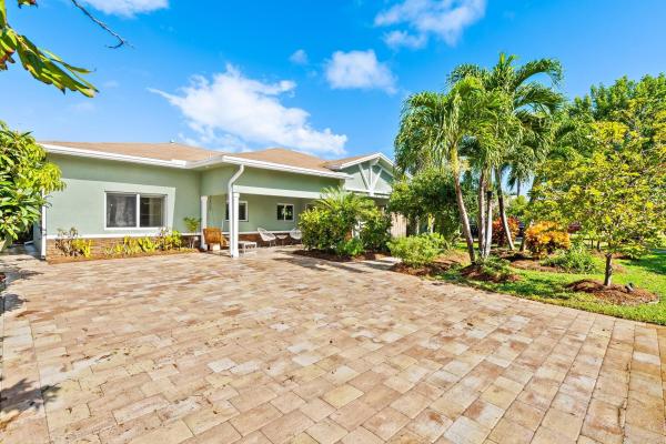 Snug Harbor, 1317 SE 3rd St, Pompano Beach, Florida 33060, image 1