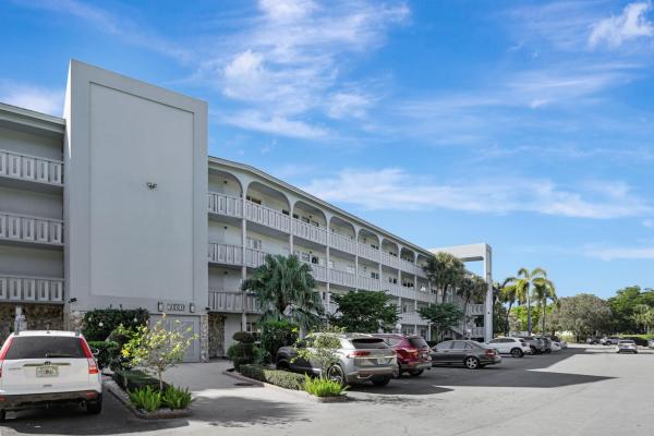 Portofino Village, 3001 Portofino Isle #E3, Coconut Creek, Florida 33066, image 1