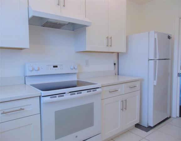 Sabal Pine, 2400 SW 22nd Ave #512, Delray Beach, Florida 33445, image 2