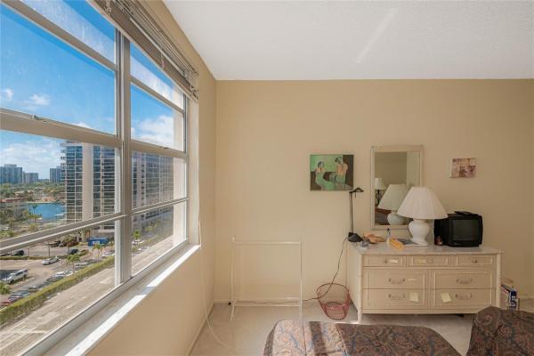 The Hemispheres, 1985 S Ocean Dr #8Q, Hallandale Beach, Florida 33009, image 1