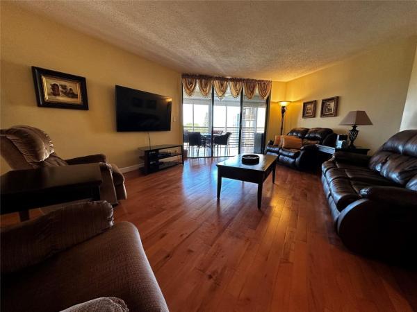 Environ Towers 2, 7300 Radice Ct #709, Lauderhill, Florida 33319, image 1