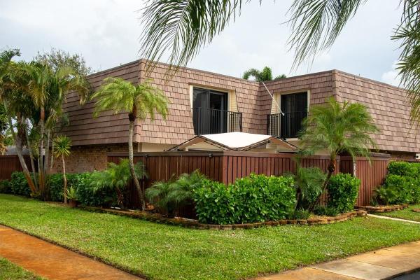 Waterford Courtyards South, 2540 SW 15th St #2540, Deerfield Beach, Florida 33442, image 1
