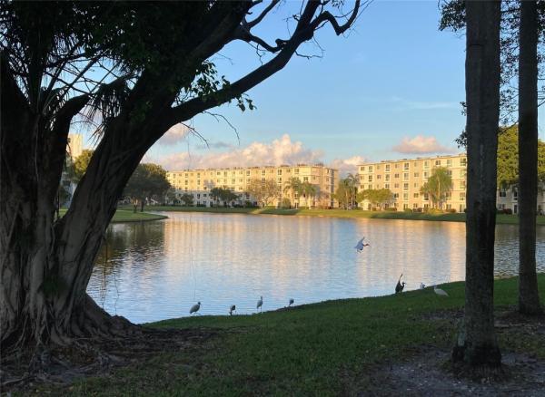 Gathering Place At Cypress Bend, 2216 N Cypress Bend Dr #304, Pompano Beach, Florida 33069, image 1