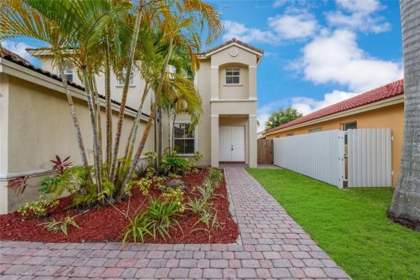 Spicewood, 23732 SW 108th Ave, Princeton, Florida 33032, image 1