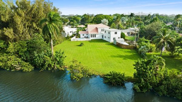 March Estates, 601 NW 30th St, Wilton Manors, Florida 33311, image 1