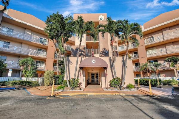 Trent, 7418 Trent Dr #110, Tamarac, Florida 33321, image 1
