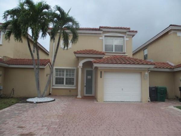 A B At Tamiami Trail, 15373 SW 24th St #15373, University Park, Florida 33185, image 1