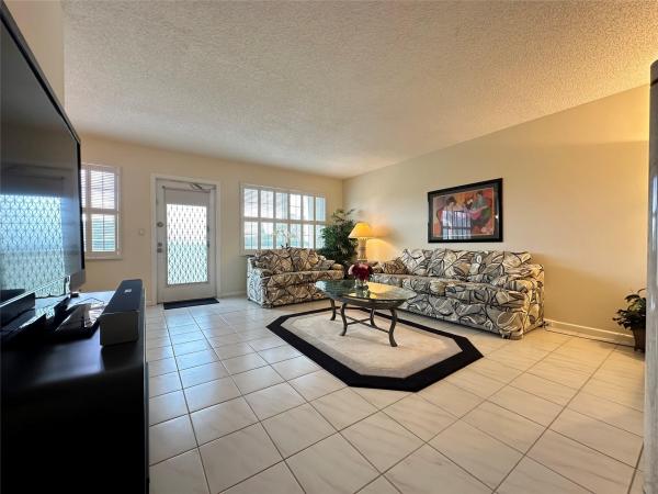 Oakridge, 3090 Oakridge U #3090, Deerfield Beach, Florida 33442, image 1
