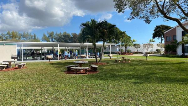 Oakridge, 3090 Oakridge U, Deerfield Beach, Florida 33442, image 2