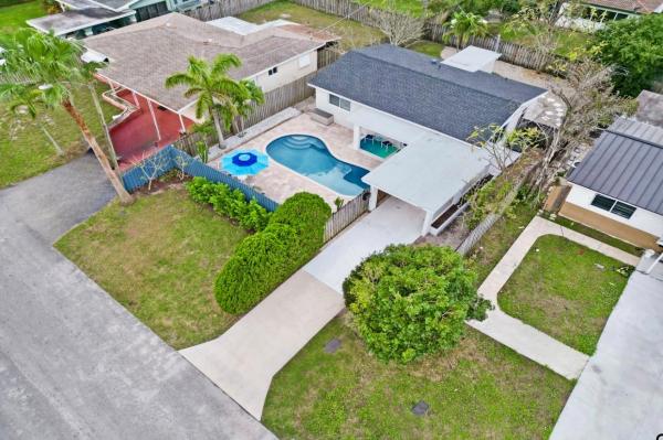 North Andrews Gardens, 4771 NE 5th Ter, Fort Lauderdale, Florida 33334, image 1