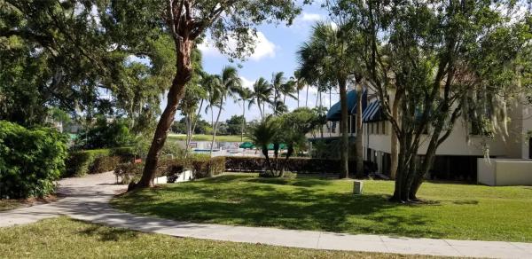 Live Oak Of Pine Island Ridge, 9431 Live Oak Pl #109, Davie, Florida 33324, image 2