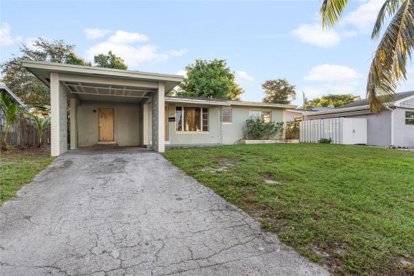 Midland, 230 SW 29th Ave, Fort Lauderdale, Florida 33312, image 1