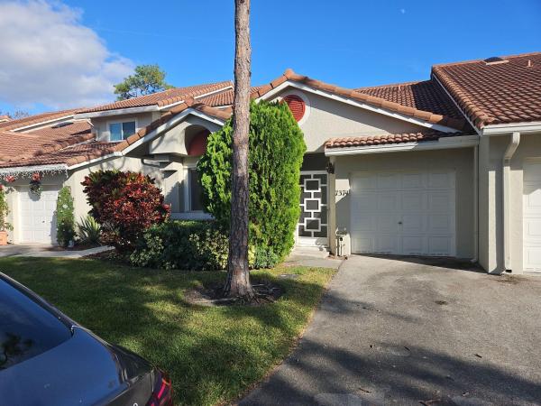 Fairway Views, 7374 Pinewalk Dr #44-1, Margate, Florida 33063, image 1