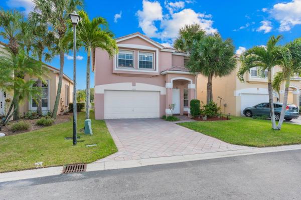Mayfair At Wyndham Lakes, 12330 NW 53rd St, Coral Springs, Florida 33076, image 1