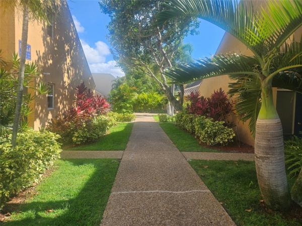 Deerfield Pines North, 959 SE 2nd Ave #215, Deerfield Beach, Florida 33441, image 1