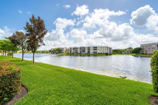 Trent At Kings Point, 7674 Trent Dr #307, Fort Lauderdale, Florida 33321, image 1