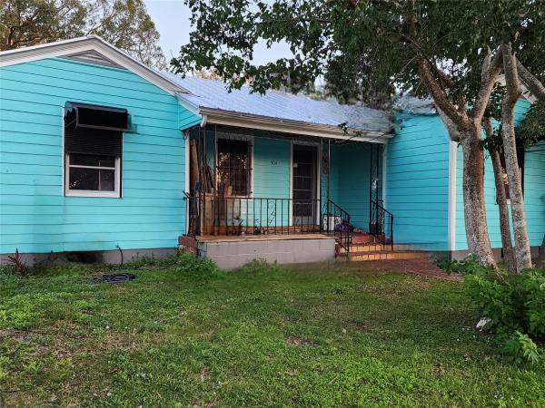 Oakland Park, 704 Beach Ct, Fort Pierce, Florida 34950, image 1