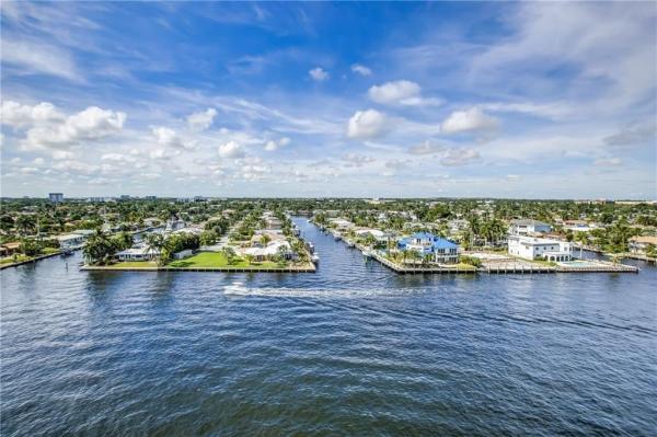 Silver Thatch Intracoastal Apartments, 521 N Riverside Dr #202, Pompano Beach, Florida 33062, image 1