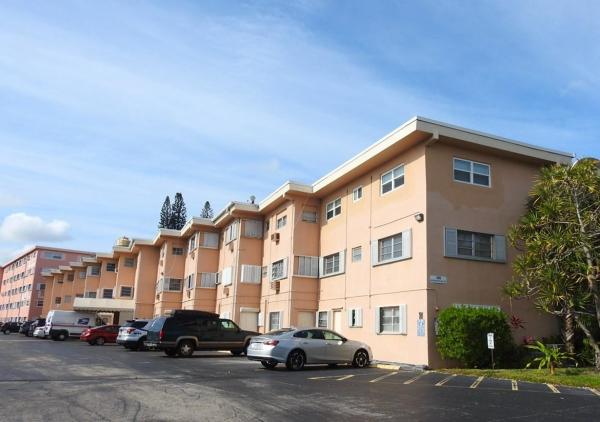 Eldorado Plaza East, 181 NE 14th Ave #14B, Hallandale Beach, Florida 33009, image 1