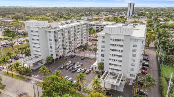 Gateway House North, 16740 NE 9 Ave #508, North Miami Beach, Florida 33162, image 1