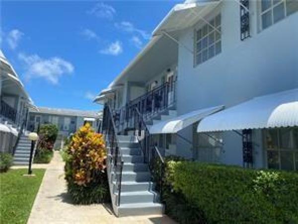 The Villas 1, 3730 Harrison St #4, Hollywood, Florida 33021, image 1