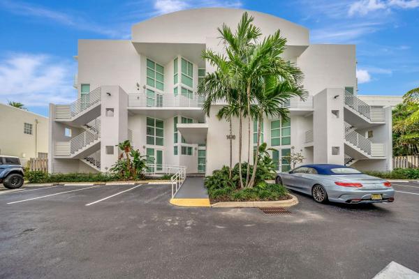 Dockside Lofts, 1490 SE 15th St #101, Fort Lauderdale, Florida 33316, image 1